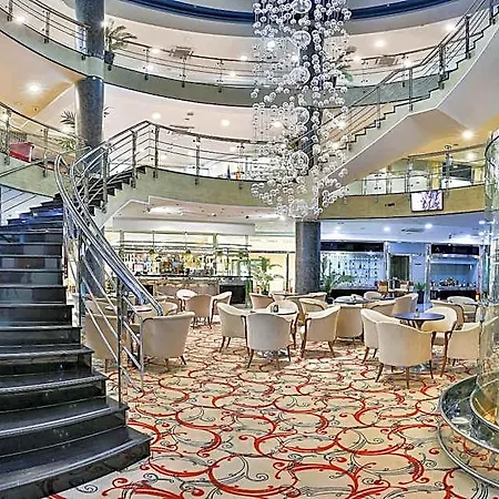 Kings Park 4*