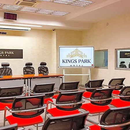 Hotel Kings Park 4*