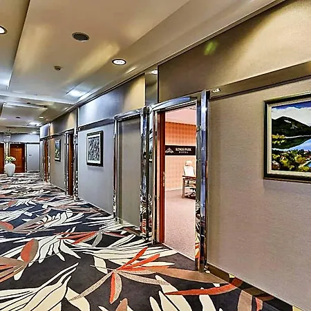 Kings Park 4* Podgorica